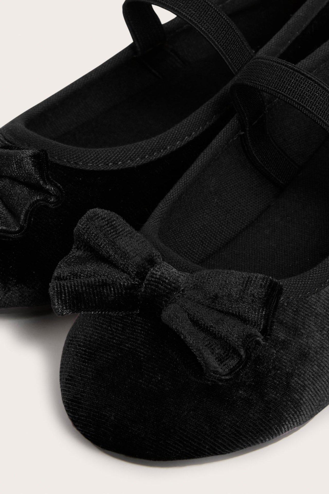 Soft velvet ballet shoes